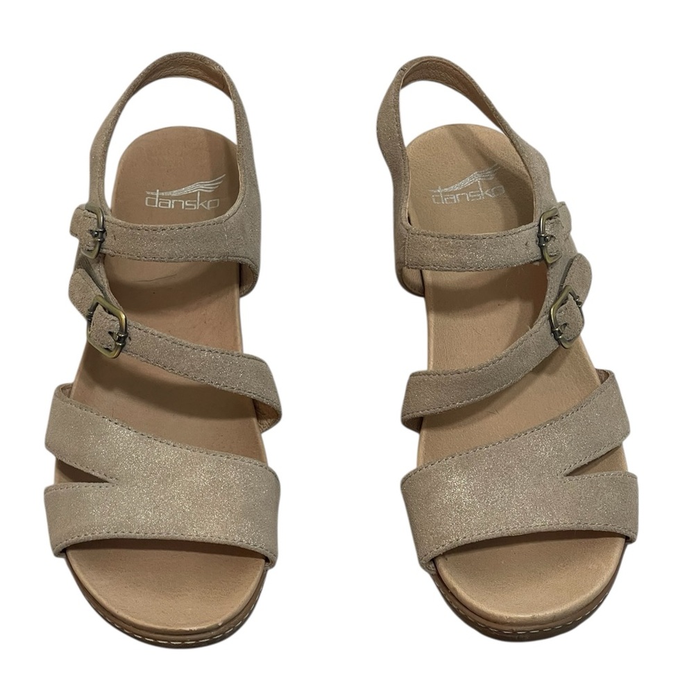 Dansko Angela Tan Metallic Nubuck Strappy Sandals. Open toe, wedge. Size 39 GUC - Picture 2 of 10